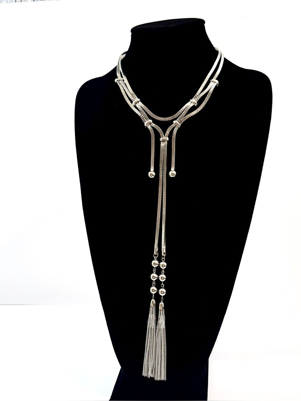 Chico’s Silver Layered Lariat Tassel Necklace 36” New - Picture 3 of 6